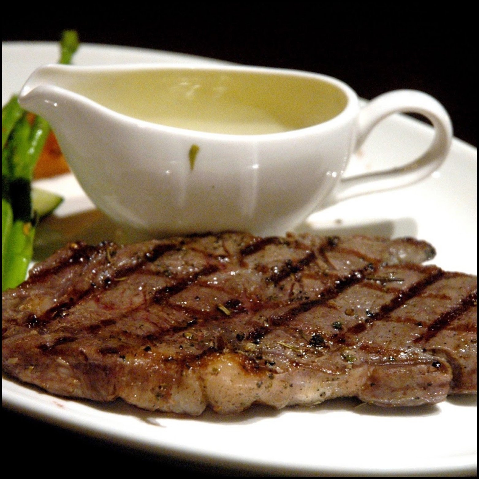 AUSTRALIAN PRIME BEEF RIB EYE STEAK (200g)